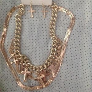 Necklace and earrings set